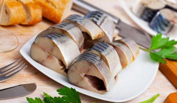 How to Deliciously Salt Mackerel: Preparing in Just a Few Hours