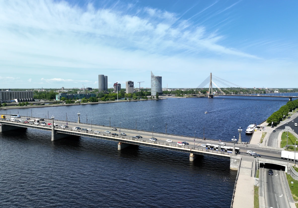 Каменный мост.