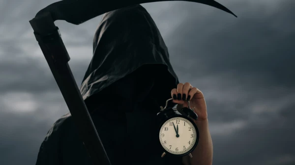 Scientists Create New 'Aging Clocks': They Can Predict Biological Age and Risk of Death