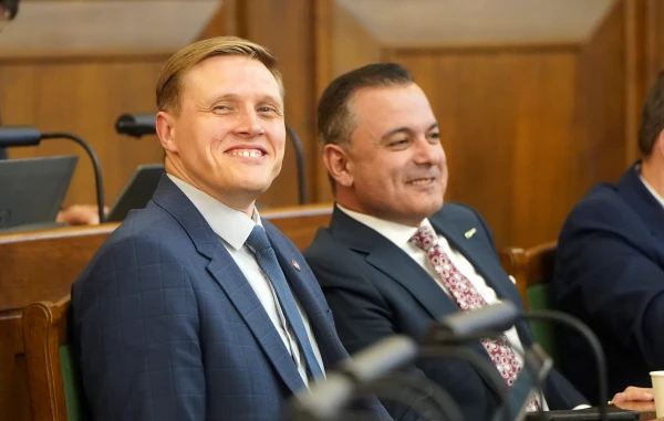 Янис Домбрава и Хосам Абу Мери
