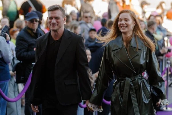 Alexander Mikhailov's daughter spoke about her romance with actor Pyotr Rykov