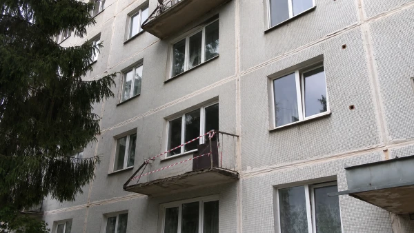 Обрушившиеся балконы
