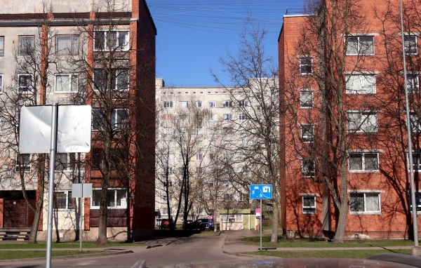 Многоэтажные дома в Пурвциемсе