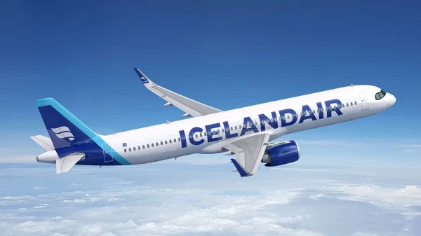 Авиакомпания Icelandair назвала худшего фотографа мира