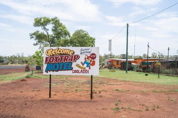 A Whole Town in Australia is for Sale at the Price of an Apartment: Includes a Pub, Motel, and Post Office