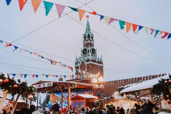 Красная площадь и Кремль