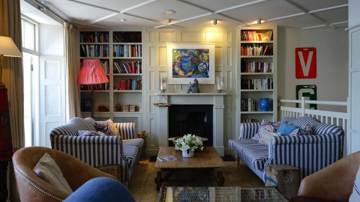 7 Inexpensive Things That Will Make Your Home Look More Expensive