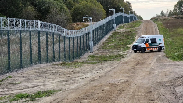 Новое заграждение на границе в Ряйккёля, Иматра.