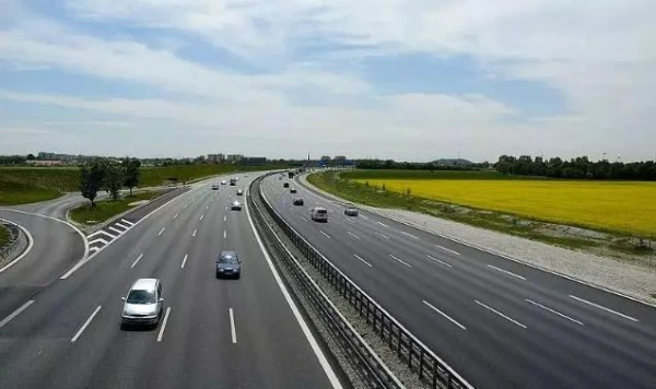 Скоростное шоссе