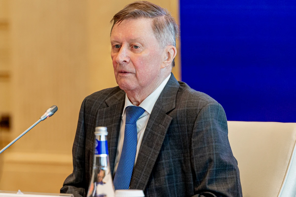 Сергей Иванов