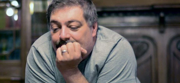 Writer Dmitry Bykov Sentenced in Absentia to 7 Years in Colony