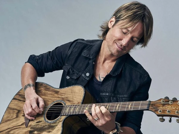 «I Will Be Your Guitarist, Maggie»: Did Keith Urban ‘Reveal’ a New Girlfriend?