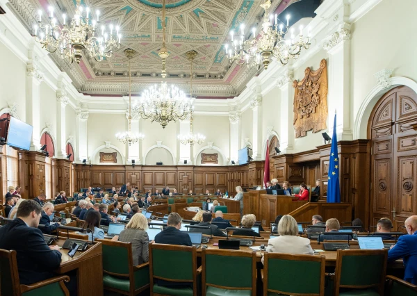 The resignation of Silina, Aven«s citizenship, VAT games, sex blackmail: it will be hot in the Saeima today