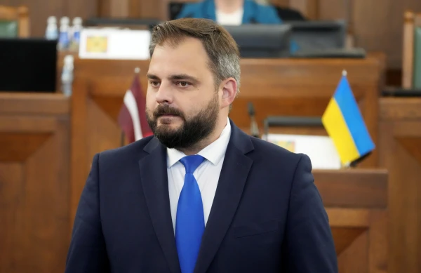 You Do Not Respect Our Values!» and «We Need to Restore Common Sense!»