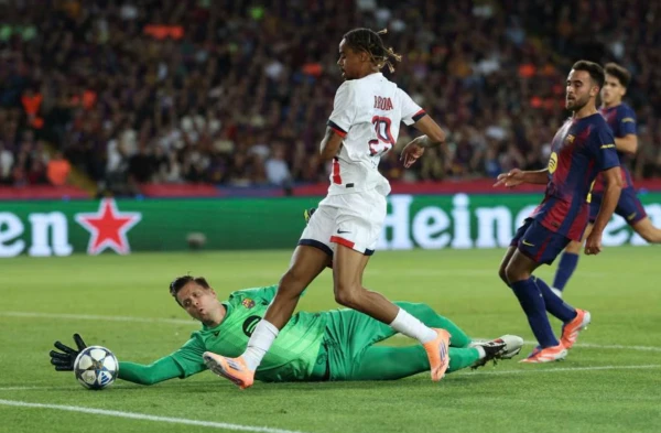Champions League. PSG snatched victory in the central match of the second round