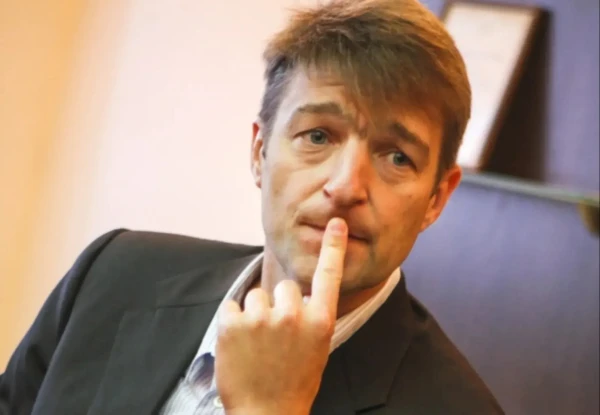 The owner of «Kiriezhki» and «Babkin»s Seeds« has been recognized as an extremist in Russia and all assets have been seized