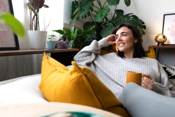 Why Living Alone as a Woman Is Not Scary: The Advantages of Independent Living