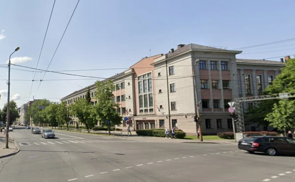«The atmosphere at the school is good» — the principal of Riga Secondary School No. 13 refuted the criticism