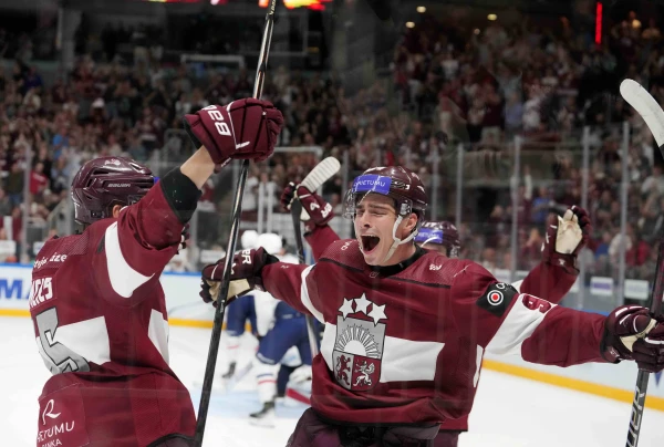 The Latvian national team and 16 other teams will start in a new hockey tournament — the European Nations Cup