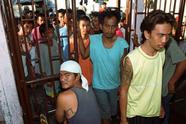 Арестованная филиппинская братва.