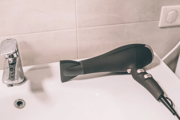Hair Dryer in the Household: Unusual Ways to Use It