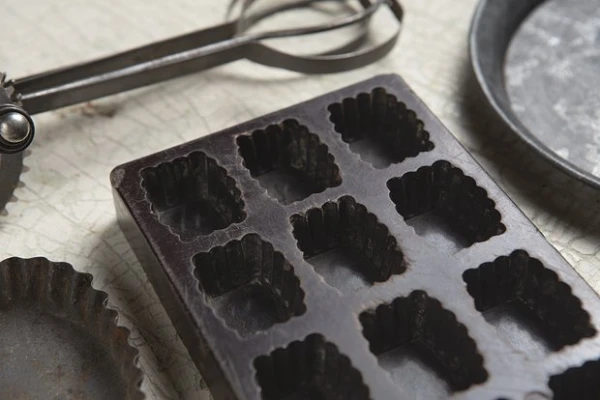 Popular Baking Dishes Found to Be Hazardous to Health