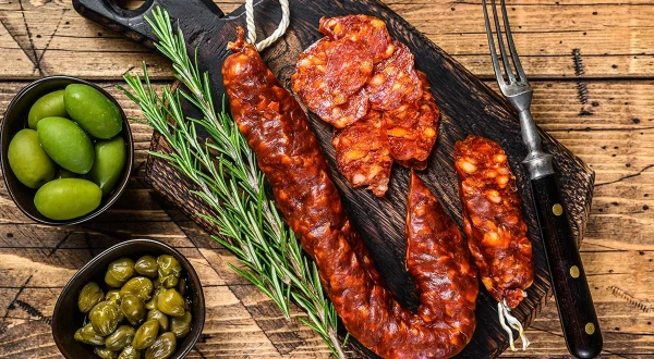 Chorizo: What It Is in Simple Words and What to Eat It With