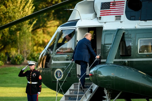 Trump Ordered to Cease Diplomatic Contacts with Venezuela