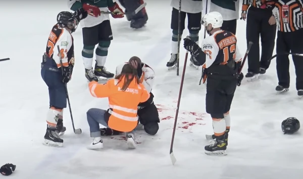 Hockey Without Rules: Mass Brawl in the League of Enthusiasts Ends with Disqualifications and Harsh Sanctions