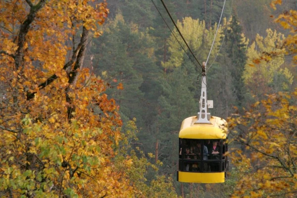 Although golden autumn in Sigulda is a classic, the city still invites you to visit