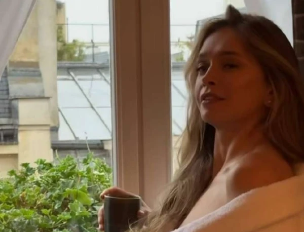 Эта Верочка - свежа и хороша.