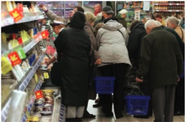«Touched all the buns with her hands»: social media is shocked by the behavior of an elderly woman in a supermarket
