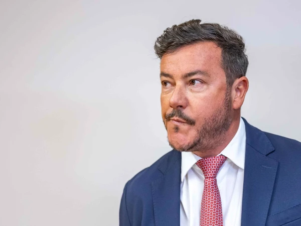 COVID Knocked Him Down: A Trial Against Billionaire Rene Benko Has Started in Austria