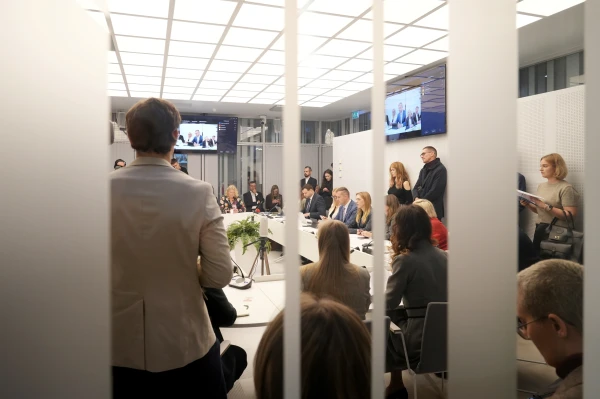 Under the Fake Hustle of Latvian Politics, Real Problems Are Being Hidden
