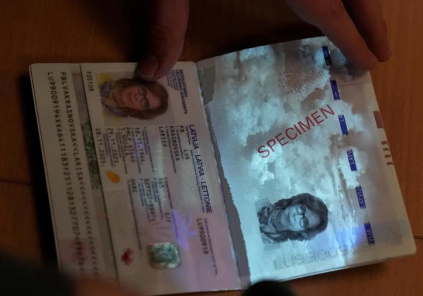 Revocation of Citizenship for Supporting Russia: The Security Police Named Two Specific Cases