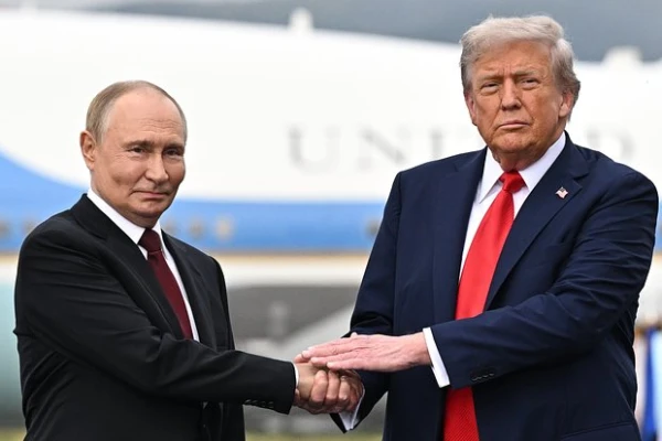 The EU Described the Meeting Between Putin and Trump in Budapest in Two Words