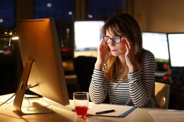 People are shocked by e-klase – to see their child«s grades, they have to pay money!
