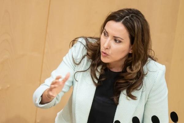 The European Parliament assessed the consequences of rejecting Russian gas