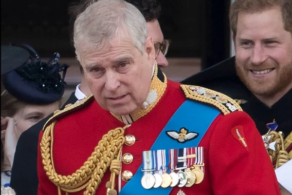 A minor girl had a miscarriage after an orgy with the brother of King Charles III