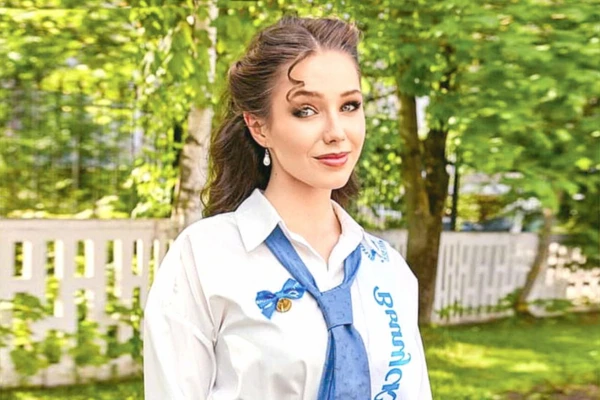 “A Spitting Image of Yulia”: Yulia Nachalova’s Daughter Has Grown Up, Changed Her Image, and Fallen in Love