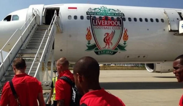 Liverpool Unable to Fly to Champions League Match Against Eintracht Due to Plane Issues