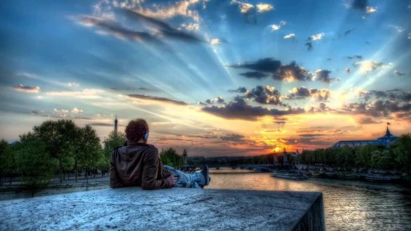 Who are singletons and why they are comfortable being alone