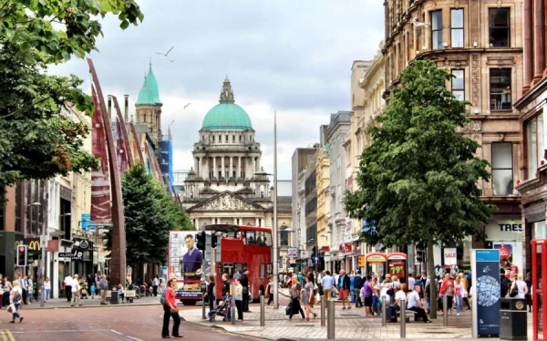 Anti-immigrant protest in Dublin turned into riots