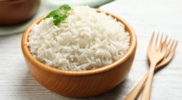 Cooks explained why boiled rice should not be stored for more than a day