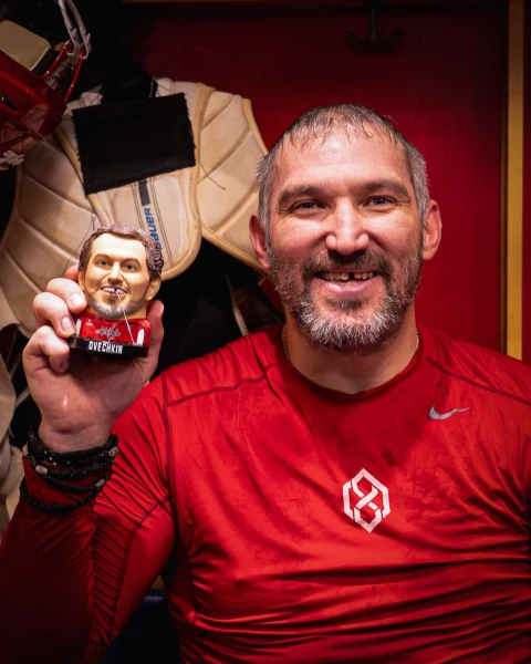 Super Souvenir! The Washington Capitals Introduced a Dental Floss Holder Featuring Alexander Ovechkin