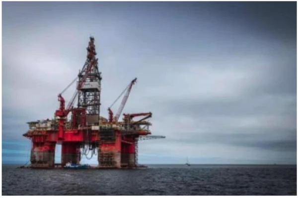 India Begins Review of Oil Contracts with Russia After US Sanctions