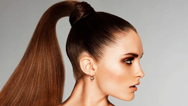 Myths and Truths About Harmful Hairstyles: Tight Ponytails, Excessive Styling, and Hairpins