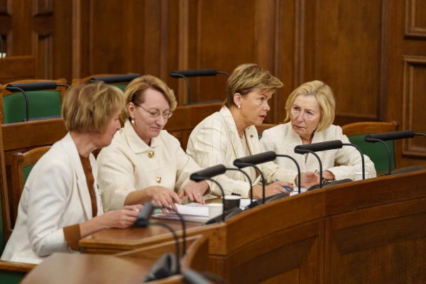 Russian children in Latvia speak their native language: the Saeima discussed what to do about it