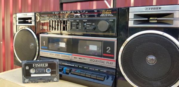Seven Luxury Items Everyone Dreamed of in the '80s, But Now No One Needs