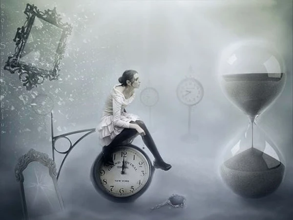 5 Stages of Crises Every Woman Goes Through: A Psychotherapist's Opinion